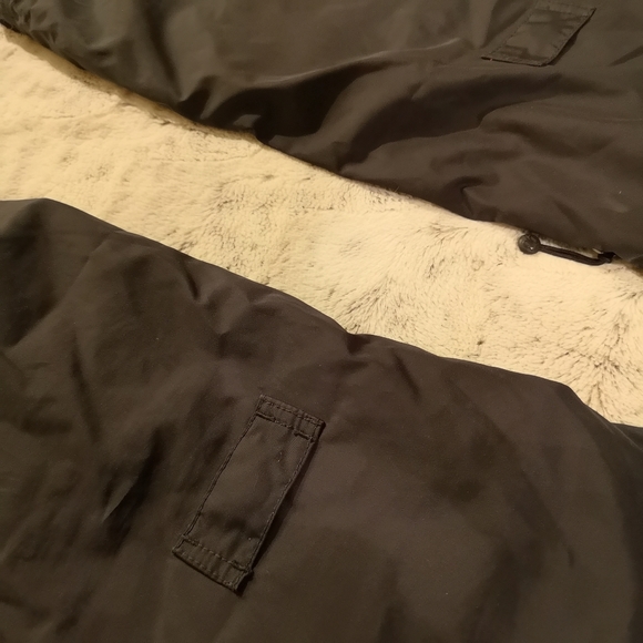 BETTY RIDES Snowboarding Pants Woman’s Size Medium - Picture 11 of 15